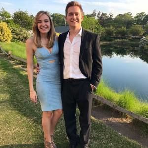 Meet your Posher, Danielle